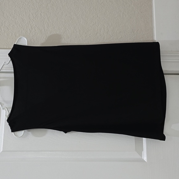 Beautiful blouses size S. Used. Six blouses  $7.00 - Picture 4 of 12